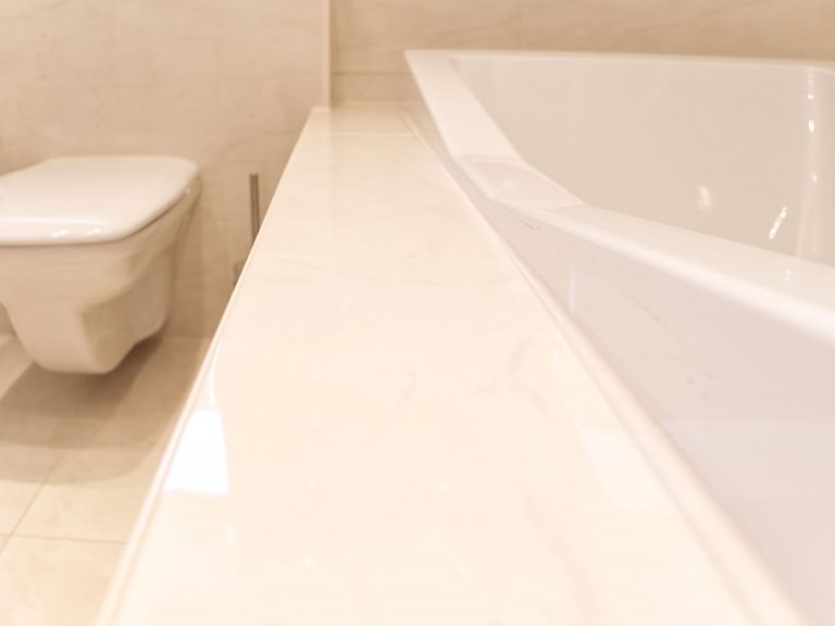 Hochwertige Badezimmer-Ausstattung